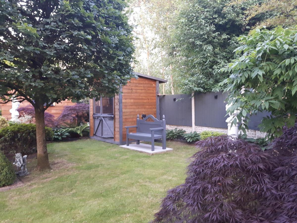 Ever Wanted To Go Off Grid Then This Is For You Sutton Coldfield Extérieur photo